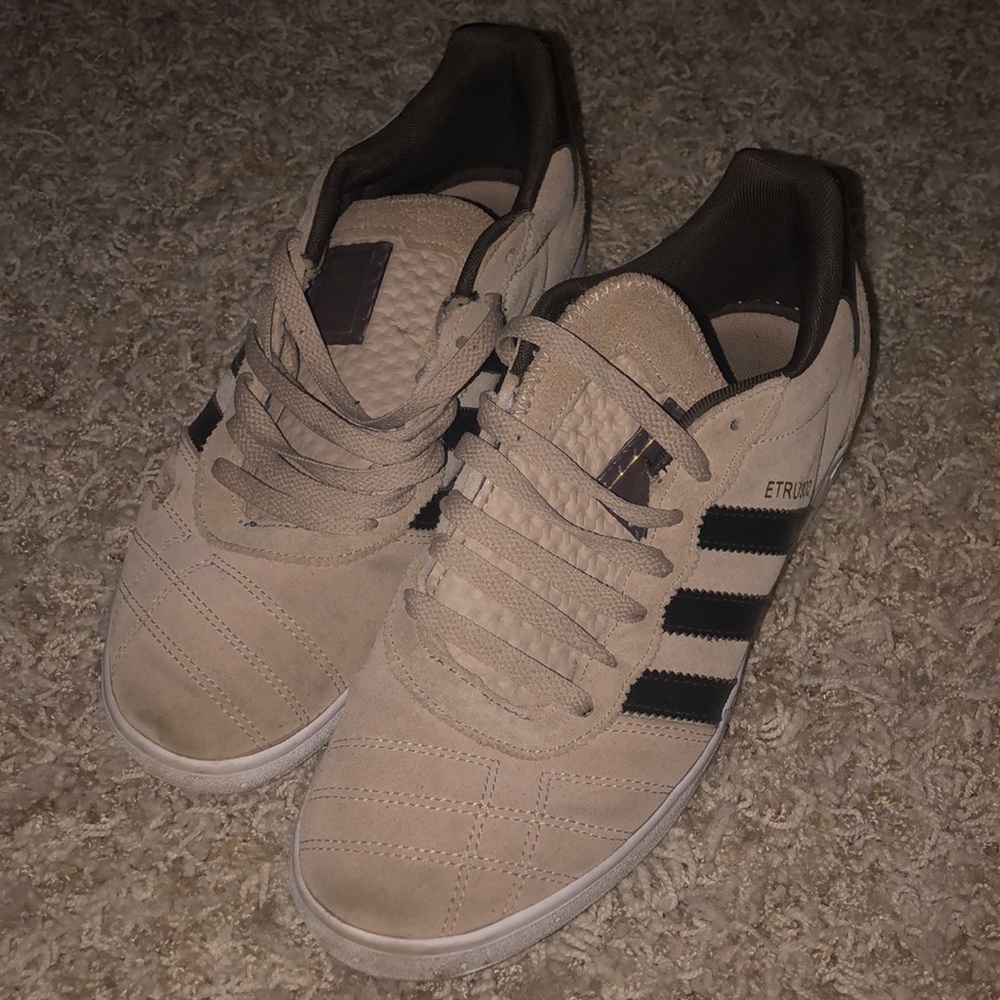 Men’s Adidas Sneakers